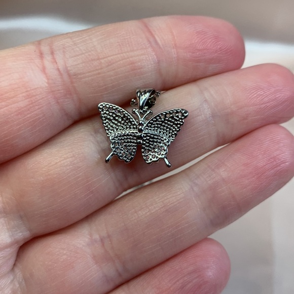 3 PC Set - NEW Pretty Bird Real White Gold Plated Necklaces 16-18" - Picture 14 of 15